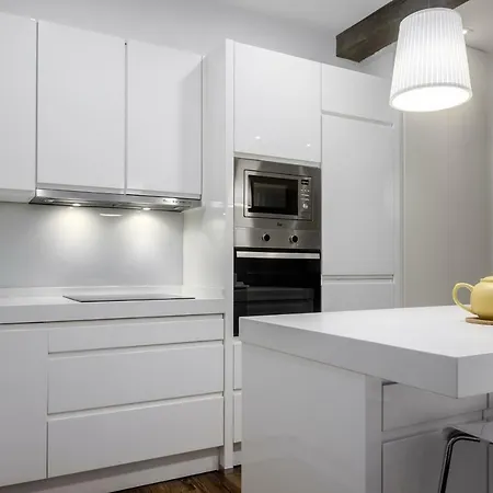 Always Easy I Marina